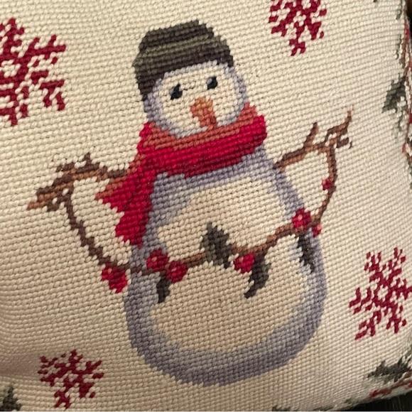 100% Wool Handmade Needle Point snowman Pillow Christmas 13x13” - Picture 4 of 8